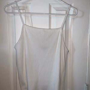 American Eagle crop top
